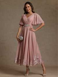 A-Line/Princess V-Neck Lace Appliques Tea-Length Mother of the Bride Dresses with Pleats