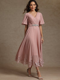A-Line/Princess V-Neck Lace Appliques Tea-Length Mother of the Bride Dresses with Pleats