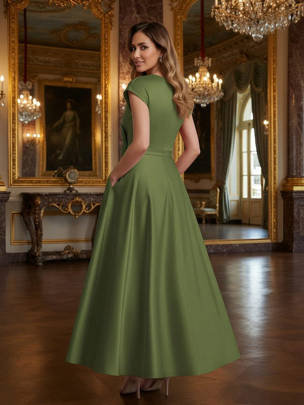 A-Line/Princess Ankle-Length Sleeveless Mother of the Bride Dresses with Flower
