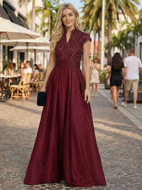 A Line/Princess Stand Collar Short Sleeve Long Elegant Mother of the Bride Dresses