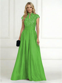 A Line/Princess Stand Collar Short Sleeve Long Elegant Mother of the Bride Dresses