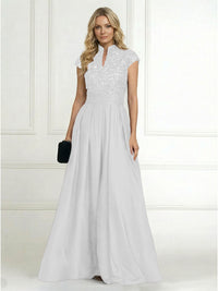 A Line/Princess Stand Collar Short Sleeve Long Elegant Mother of the Bride Dresses