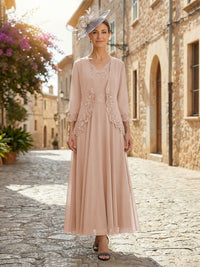 2-Piece A-Line Chiffon 3/4 Sleeves Mother of the Bride & Groom Dresses with Scalloped V-Neck Lace Bodice