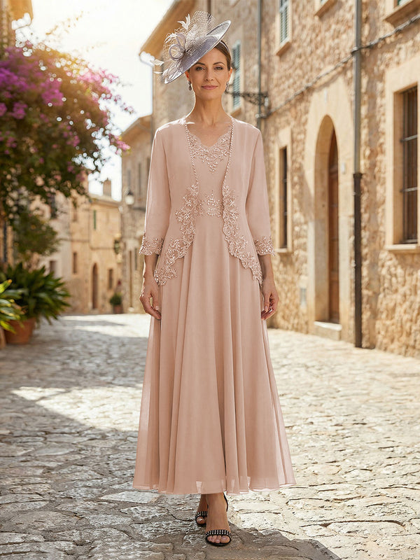 2-Piece A-Line Chiffon 3/4 Sleeves Mother of the Bride & Groom Dresses with Scalloped V-Neck Lace Bodice