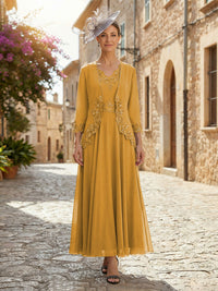 2-Piece A-Line Chiffon 3/4 Sleeves Mother of the Bride & Groom Dresses with Scalloped V-Neck Lace Bodice
