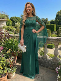 Chiffon A-Line/Princess Scoop Neck Floor-Length Mother of the Bride & Groom Dresses with Lace Appliques