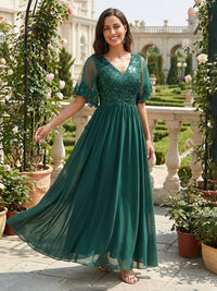 Chiffon A-Line/Princess V-Neck Floor-Length Mother of the Bride & Groom Dresses with Lace Appliques
