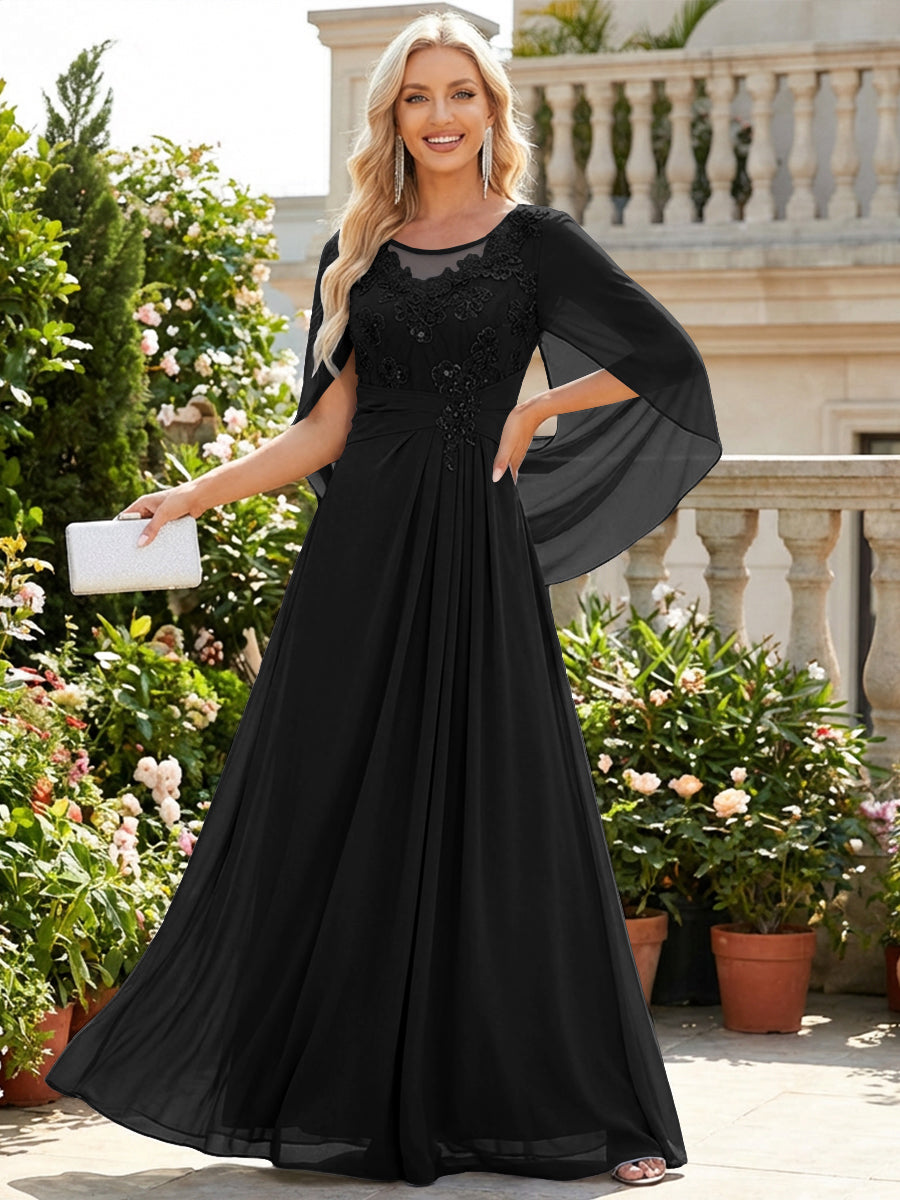 Chiffon Sheath/Column Scoop Neck Floor-Length Mother of the Bride & Groom Dresses with Lace Appliques