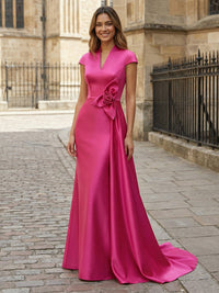 Satin Sheath/Column V-Neck Floor-Length Mother of the Bride & Groom Dresses with Sweep Train