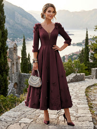 Satin A-Line/Princess V-Neck Tea-Length Mother of the Bride & Groom Dresses with 3D Flowers