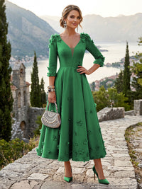 Satin A-Line/Princess V-Neck Tea-Length Mother of the Bride & Groom Dresses with 3D Flowers