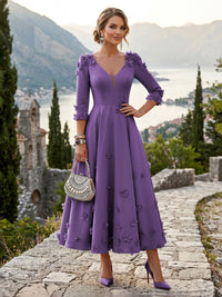 Satin A-Line/Princess V-Neck Tea-Length Mother of the Bride & Groom Dresses with 3D Flowers