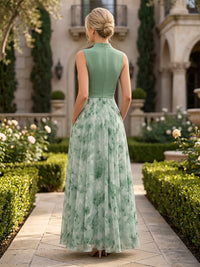 Floral Print A-Line/Princess V-Neck Floor-Length Mother of the Bride & Groom Dresses with Pleats & Pockets