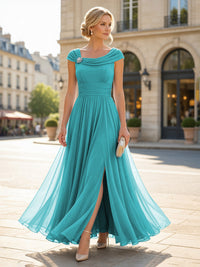 Chiffon A-Line/Princess Cowl Neck Floor-Length Mother of the Bride & Groom Dresses with Pleats & Slit