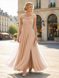 Chiffon A-Line/Princess Cowl Neck Floor-Length Mother of the Bride & Groom Dresses with Pleats & Slit