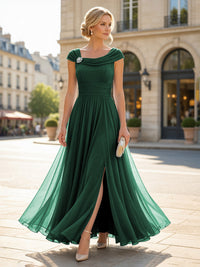 Chiffon A-Line/Princess Cowl Neck Floor-Length Mother of the Bride & Groom Dresses with Pleats & Slit