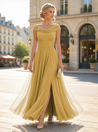 Chiffon A-Line/Princess Cowl Neck Floor-Length Mother of the Bride & Groom Dresses with Pleats & Slit