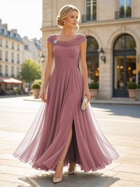 Chiffon A-Line/Princess Cowl Neck Floor-Length Mother of the Bride & Groom Dresses with Pleats & Slit