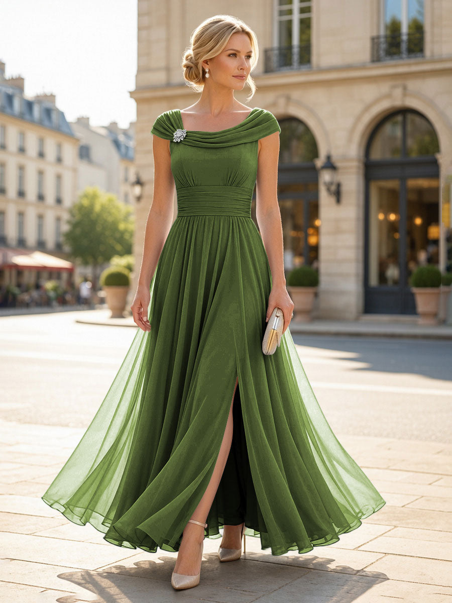 Chiffon A-Line/Princess Cowl Neck Floor-Length Mother of the Bride & Groom Dresses with Pleats & Slit