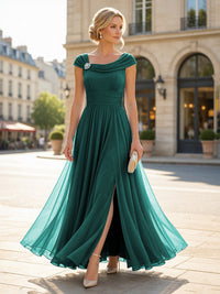 Chiffon A-Line/Princess Cowl Neck Floor-Length Mother of the Bride & Groom Dresses with Pleats & Slit