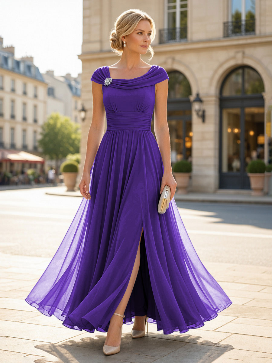 Chiffon A-Line/Princess Cowl Neck Floor-Length Mother of the Bride & Groom Dresses with Pleats & Slit