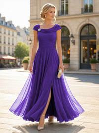 Chiffon A-Line/Princess Cowl Neck Floor-Length Mother of the Bride & Groom Dresses with Pleats & Slit