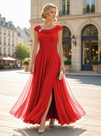 Chiffon A-Line/Princess Cowl Neck Floor-Length Mother of the Bride & Groom Dresses with Pleats & Slit