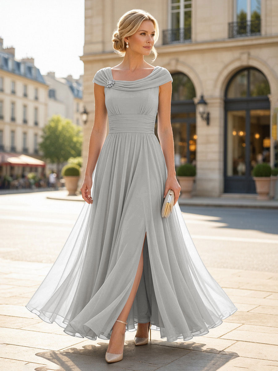 Chiffon A-Line/Princess Cowl Neck Floor-Length Mother of the Bride & Groom Dresses with Pleats & Slit