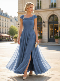 Chiffon A-Line/Princess Cowl Neck Floor-Length Mother of the Bride & Groom Dresses with Pleats & Slit