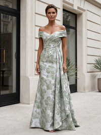 Jacquard A-Line/Princess Off Shoulder Floor-Length Mother of the Bride & Groom Dresses with Pleats