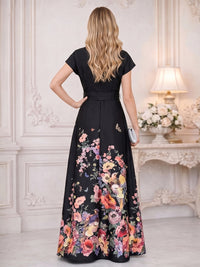 Floral Print A-Line/Princess V-Neck Floor-Length Mother of the Bride & Groom Dresses with Belt