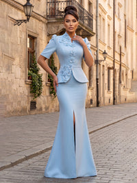 Satin Mermaid/Trumpet V-Neck Floor-Length Mother of the Bride & Groom Dresses with 3D Flowers & Slit