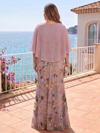 Plus Size Lace Embroidery A-Line/Princess Scoop Neck Floor-Length Mother of the Bride & Groom Dresses with Chiffon Cape
