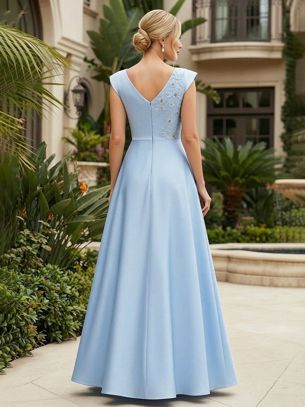 Satin A-Line/Princess V-Neck Floor-Length Mother of the Bride & Groom Dresses with Lace Bodice