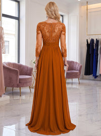 A-Line/Princess Scoop Neck Chiffon Floor-Length Mother of the Bride & Groom Dresses with Lace Embroidery Bodice