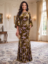 Sheath/Column Scoop Neck Velvet Floor-Length Mother of the Bride & Groom Dresses with Ruched Waist & Pockets