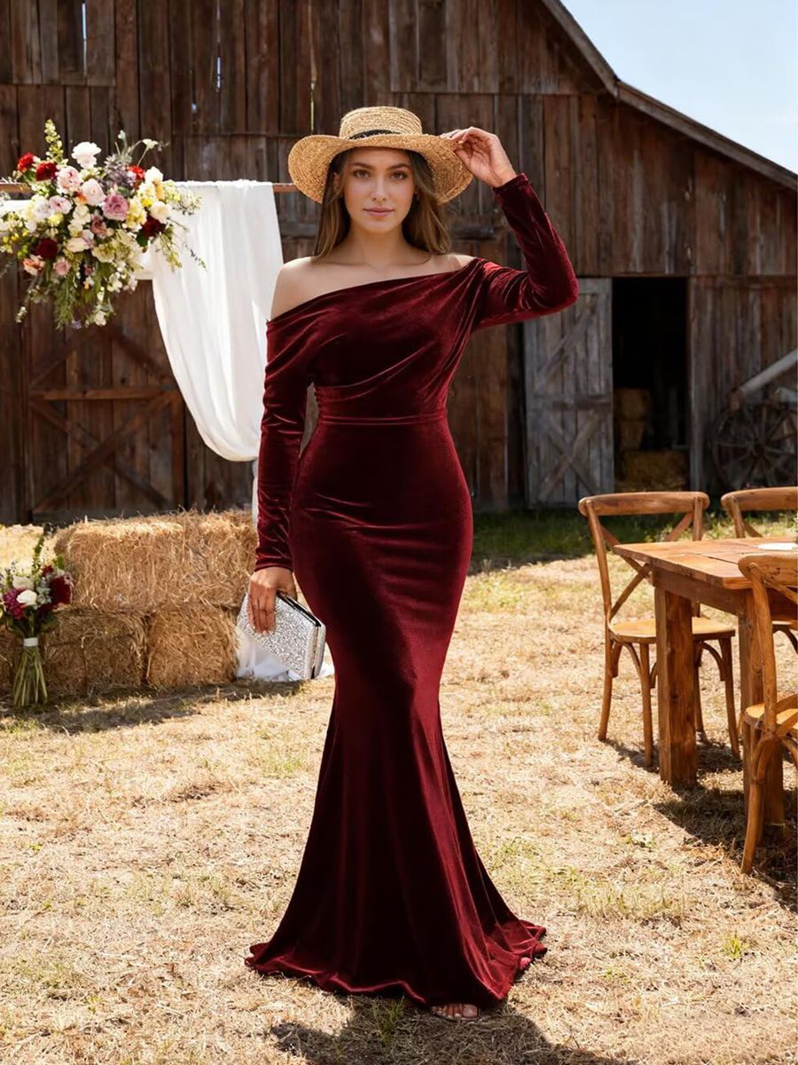 Mermaid/Trumpet Ruched Velvet Floor-Length Formal Dresses with Long Sleeve