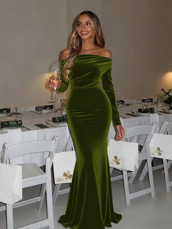 Mermaid/Trumpet Ruched Velvet Floor-Length Formal Dresses with Long Sleeve