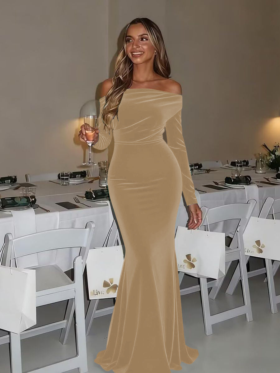 Mermaid/Trumpet Ruched Velvet Floor-Length Formal Dresses with Long Sleeve