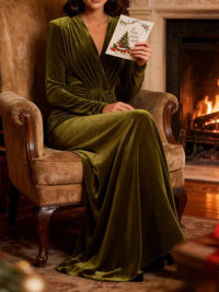 Mermaid/Trumpet V-Neck Long Sleeve Velvet Floor-Length Formal Dresses with Ruffle