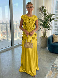 Metallic Satin Scoop Neck Floor-Length Formal Dresses Shift Dresses with 3D Flower