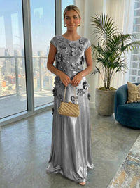 Metallic Satin Scoop Neck Floor-Length Formal Dresses Shift Dresses with 3D Flower