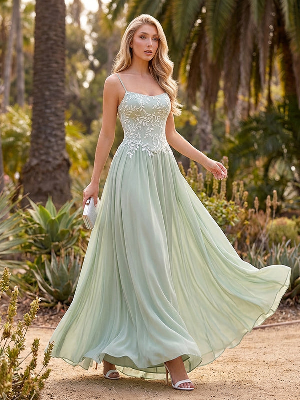 Chiffon A-Line/Princess Spaghetti Straps Floor-Length Formal Dresses with Pleated