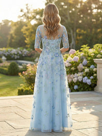 Tulle A-Line/Princess Scoop Neck Floor-Length Formal Dresses with Appliques