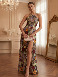 Lace Appliques Sheath/Column Halter Floor-Length Formal Dresses with Slit