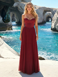 Chiffon A-Line/Princess Strapless Floor-Length Formal Dresses with Pleated