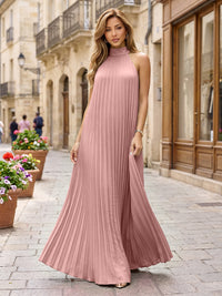 Chiffon A-Line/Princess Halter Floor-Length Formal Dresses with Pleats