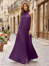 Chiffon A-Line/Princess Halter Floor-Length Formal Dresses with Pleats
