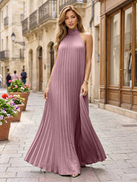 Chiffon A-Line/Princess Halter Floor-Length Formal Dresses with Pleats