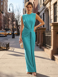 Stretch Mesh Sheath/Column Scoop Neck Floor-Length Formal Dresses with Ruched Waist